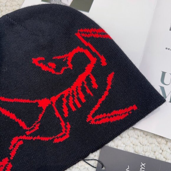 Arc'teryx Knit Hat - Picture 5 of 5